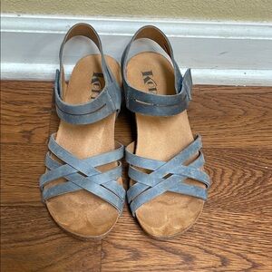 Kork-Ease Gray/blue Sandals with Strappy Design and Cork Footbed